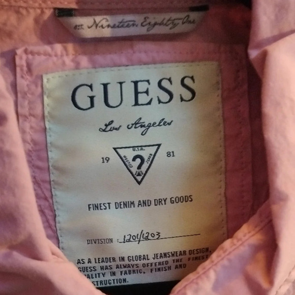 Guess Pink Button Down Casual Shirt Tailored Fit - Picture 2 of 9